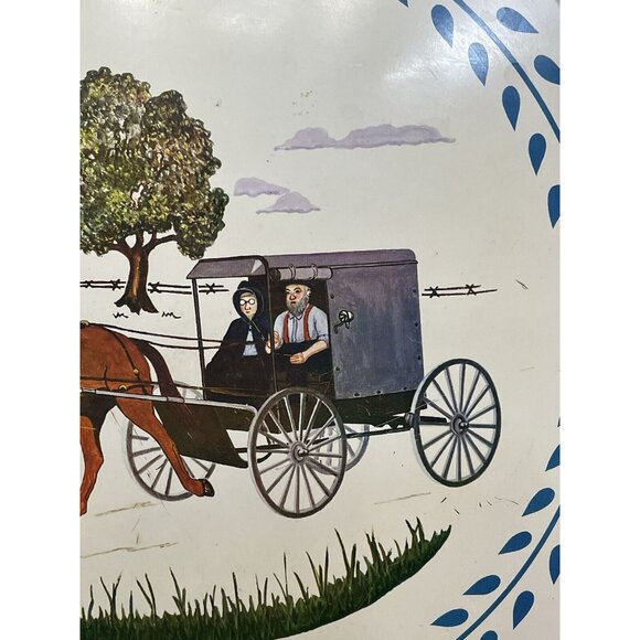 2 Vintage Tin Serving Trays With Amish Horse & Buggy Design Pennsylvania Dutch - Picture 5 of 11